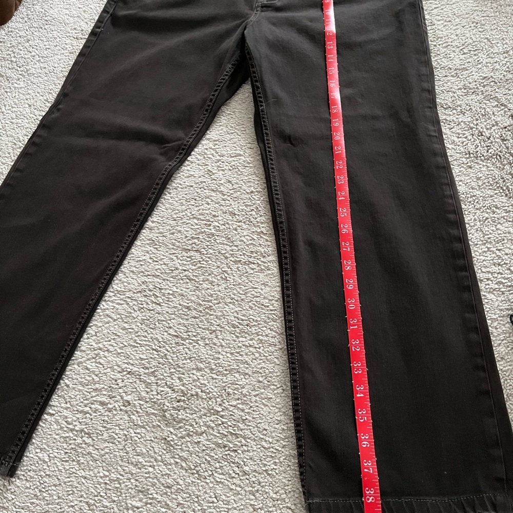 TOMMY BAHAMA JEANS - Picture 2 of 11
